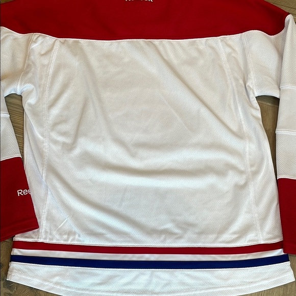 Reebok Montreal Canadiens Hockey Jersey - Picture 7 of 7